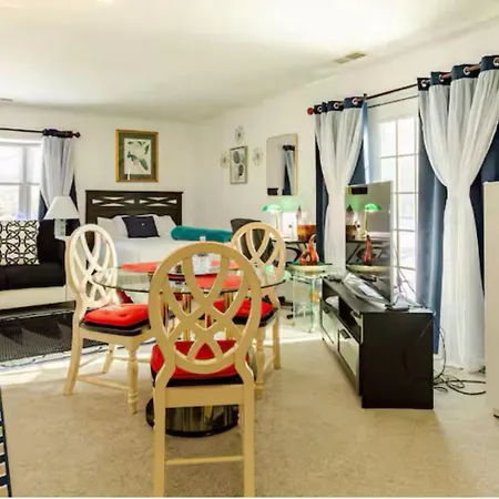 Charming Carmel Suite 8 Min To Carmel Arts District Extérieur photo